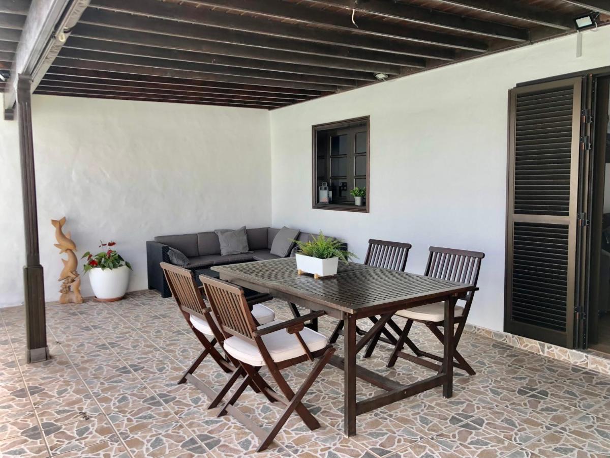 Villa Miriam Тинахо Екстериор снимка